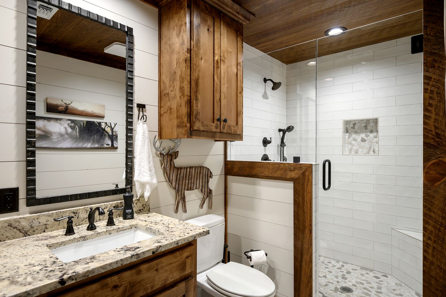 Incredible Spacious Vacation Rental for an Unforgettable Family Escape in Broken Bow, Oklahoma