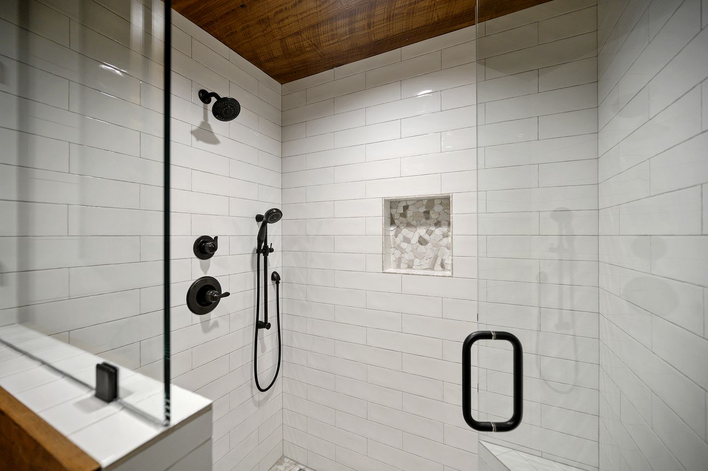 Incredible Spacious Vacation Rental for an Unforgettable Family Escape in Broken Bow, Oklahoma