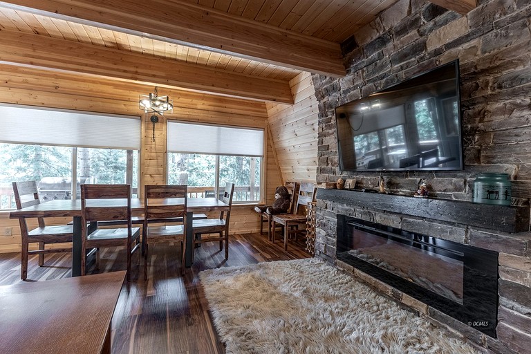 Cabins (United States of America, Duck Creek Village, Utah)