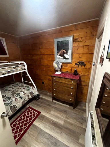 Cabins (United States of America, Fort Collins, Colorado)