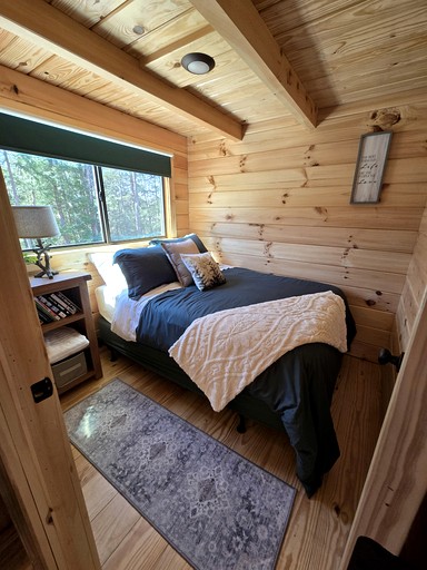 Cabins (United States of America, --, New Hampshire)