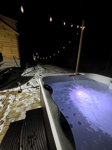 Cabins (United States of America, --, New Hampshire)