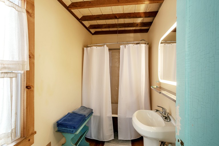 Cottages (United States of America, Woodridge, New York)