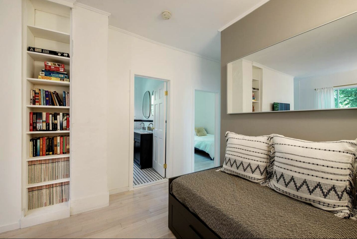 Cozy Cottage on a Private Farm Nestled Among the Southern Catskill Mountains in Woodridge, New York