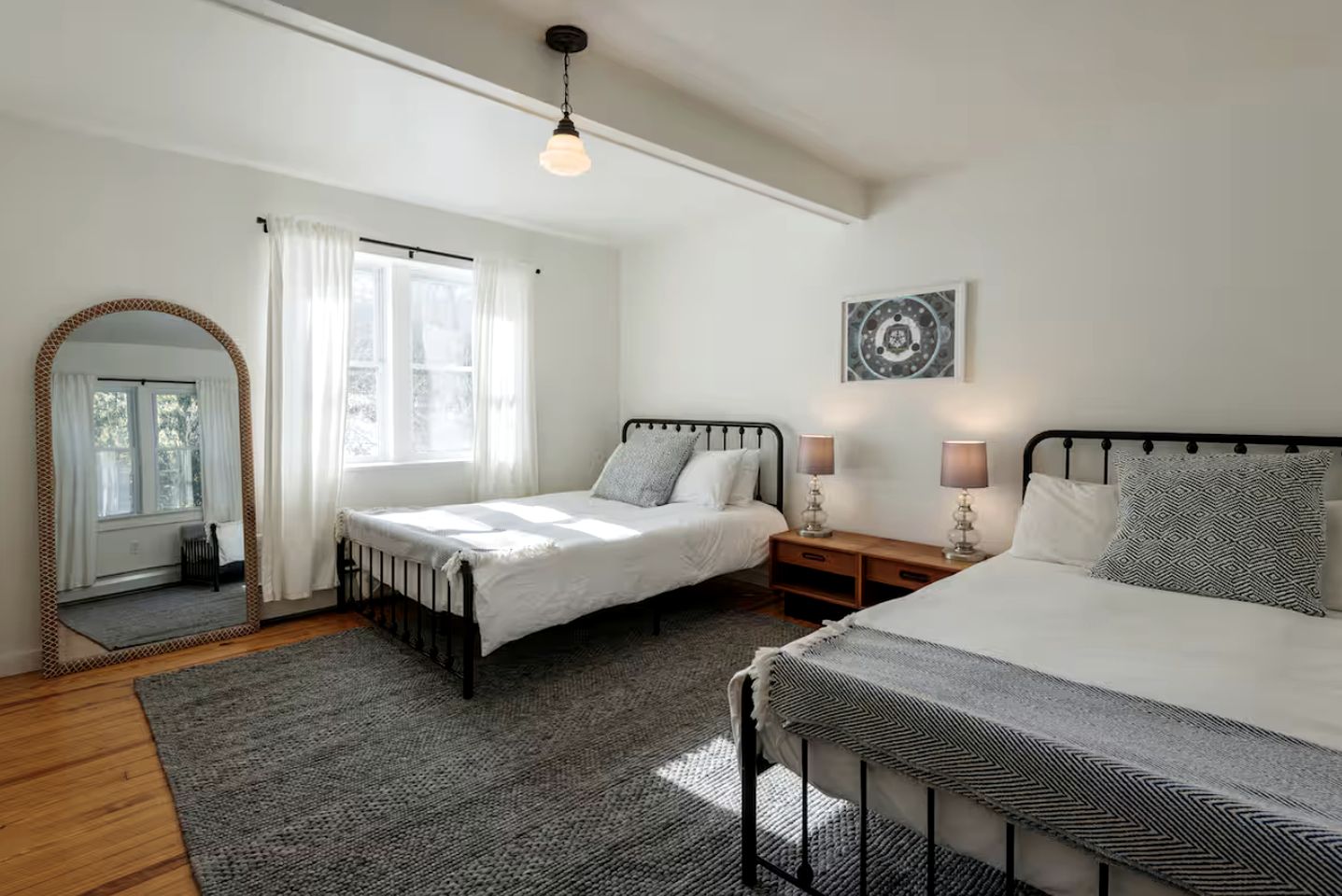 Spacious Modern Vacation Rental for Family Getaways on a Gorgeous Private Farm in Woodridge, New York