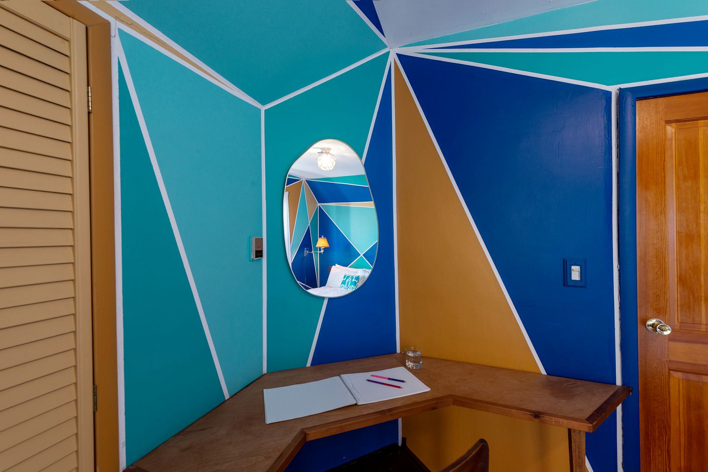 Incredible House with Stunning Decor on a Private Farm Along Silver Lake in Woodridge, New York