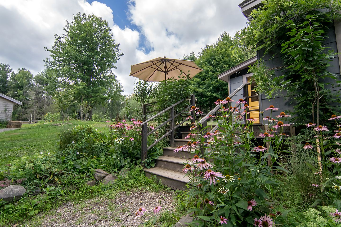 Incredible House with Stunning Decor on a Private Farm Along Silver Lake in Woodridge, New York