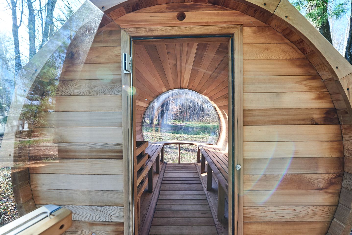 Gorgeous Fully Restored Caravan Nestled in the Trees Along Silver Lake for a Unique Vacation in Woodridge, New York