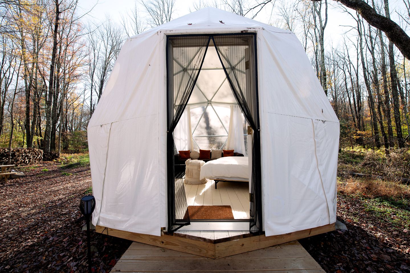 Cozy Unique Dome for a Romantic Glamping Getaway on a Private Farm in Woodridge, New York