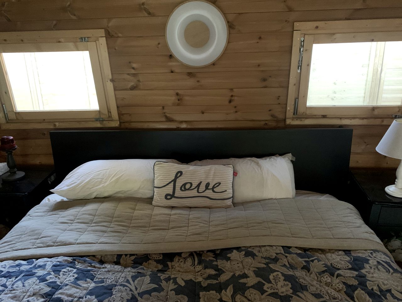 Cute Pod for a Peaceful Romantic Getaway in Valencia, Spain