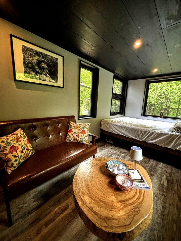 Cozy Container for a Unique Glamping Experience in the Forest in Bancroft, Ontario