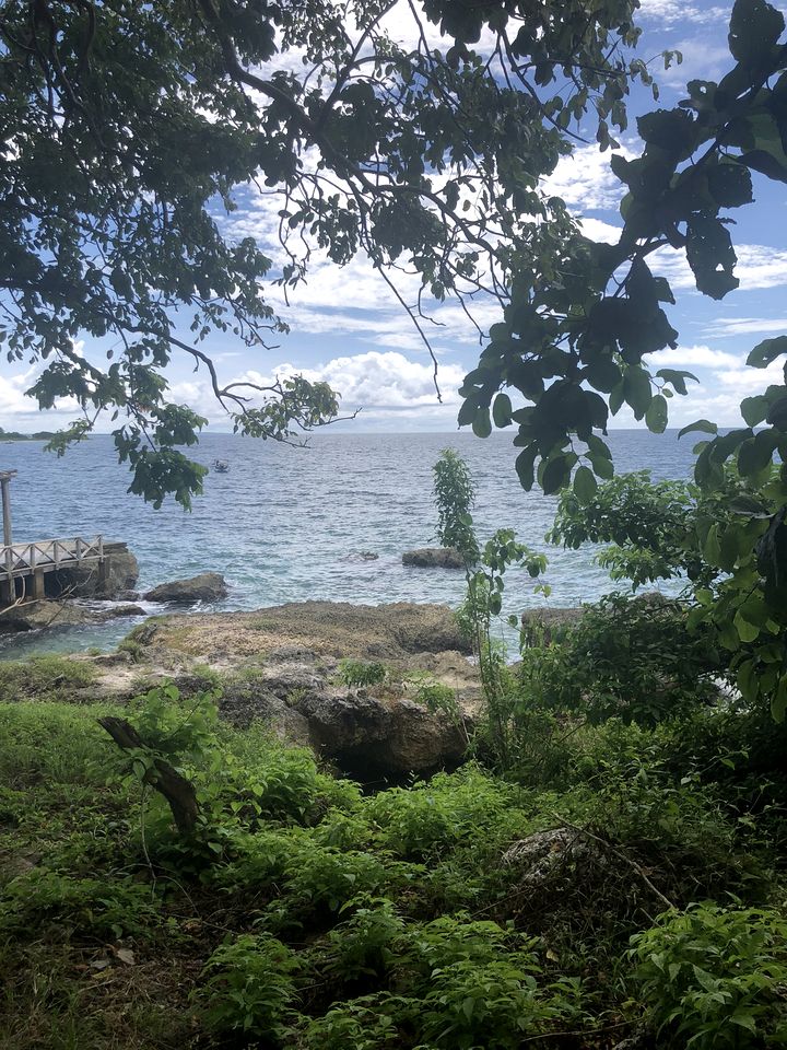 Gorgeous Unique Cabin with Breathtaking Views for an Unforgettable Getaway on Isla de Tierra Bomba, Colombia