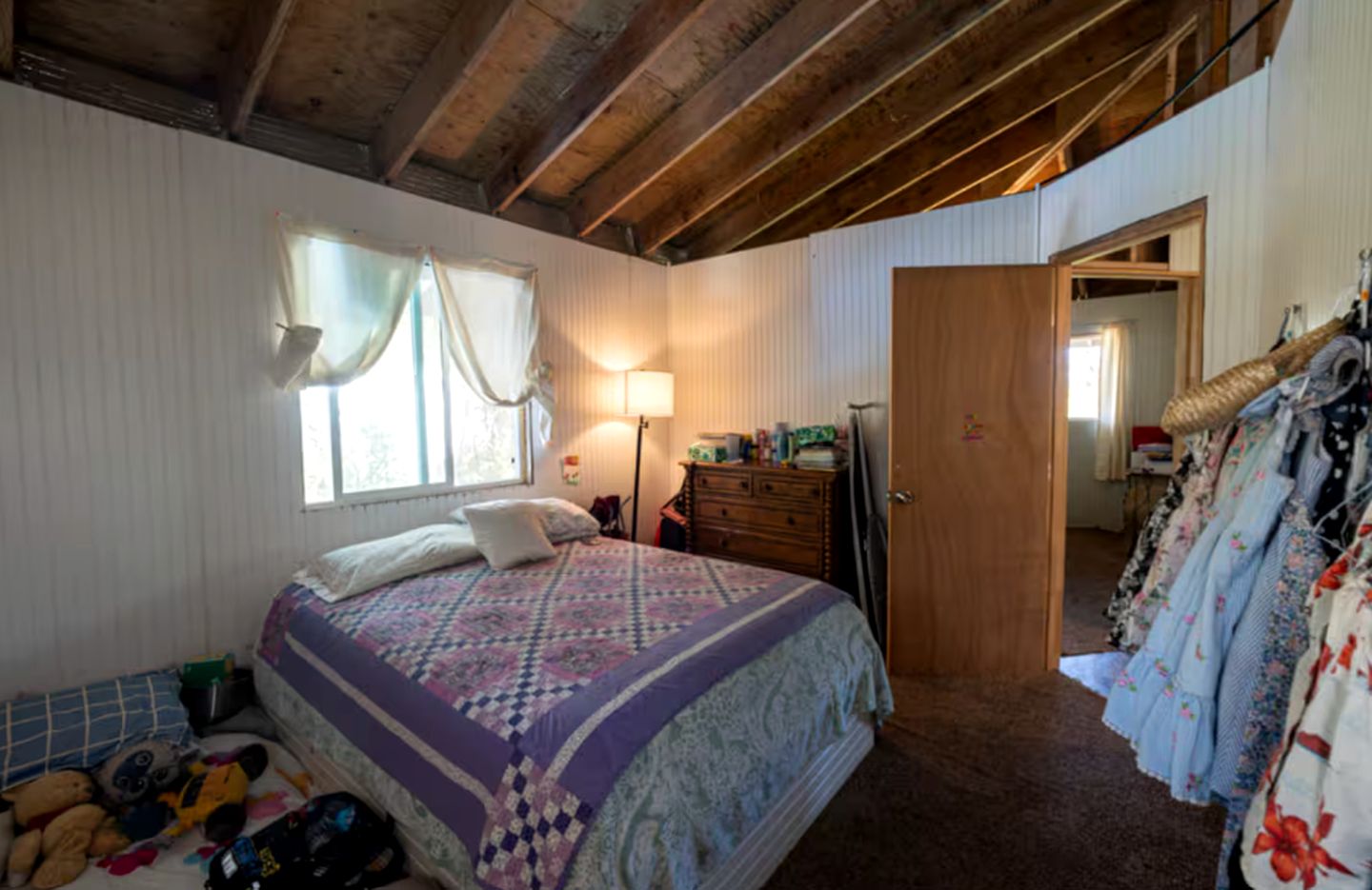 Cozy Rainforest Cottage with Tropical Charm near Hawaiʻi Volcanoes National Park, Big Island HI