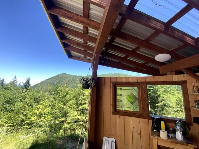 Bell Tents (Canada, Duncan, British Columbia)
