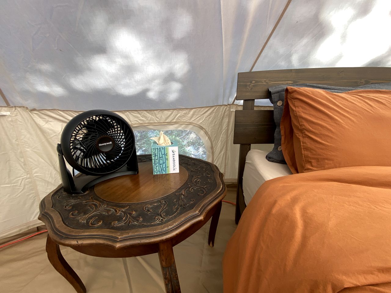 Gorgeous Bell Tent in the Cowichan Valley near the Kinsol Trestle, Perfect for a Secluded Escape in Nature