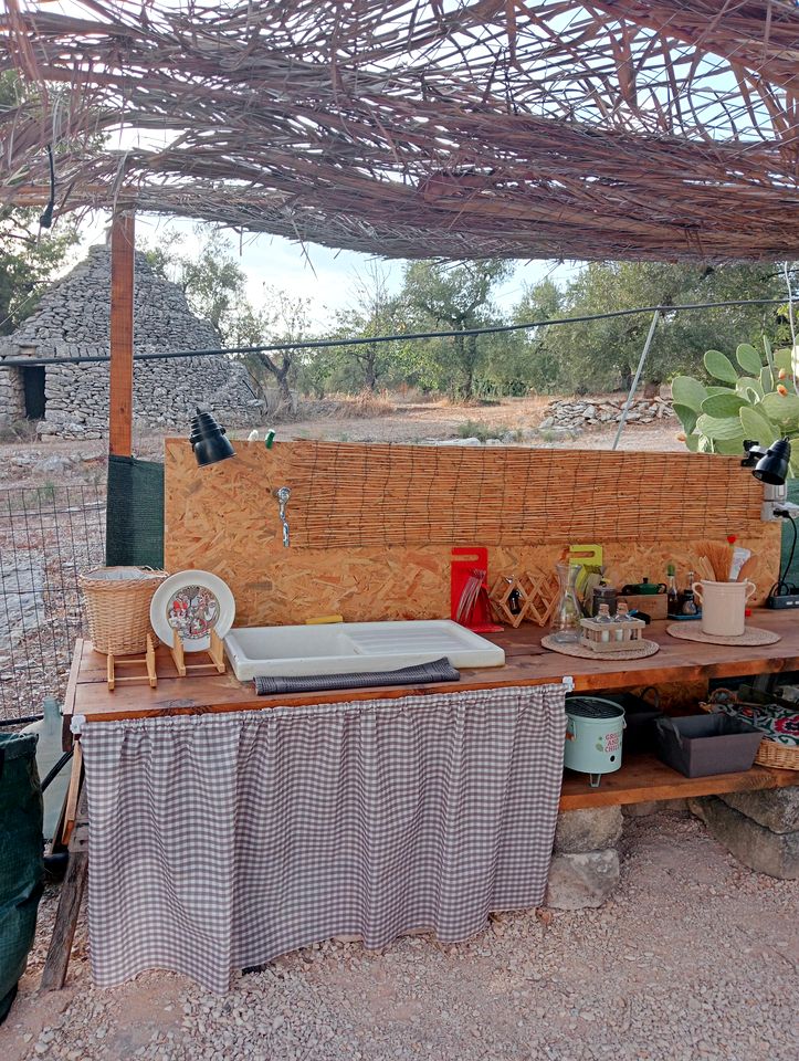 Beautiful Cozy Bell Tent with Fantastic Amenities for a Peaceful Getaway in Nature near Bisceglie, Italy