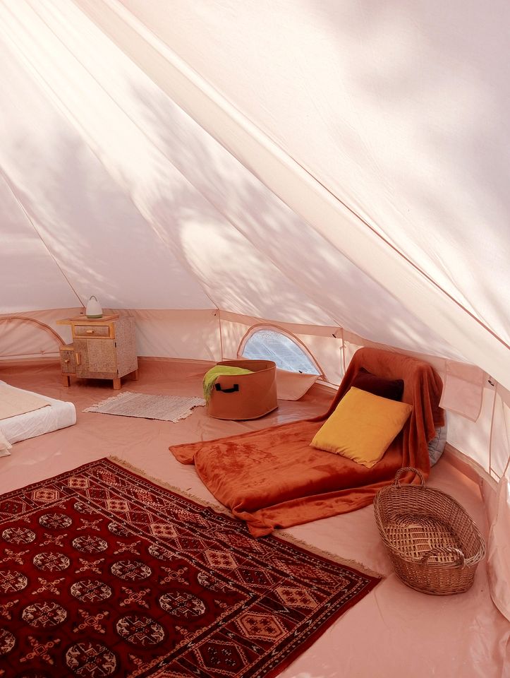 Beautiful Cozy Bell Tent with Fantastic Amenities for a Peaceful Getaway in Nature near Bisceglie, Italy