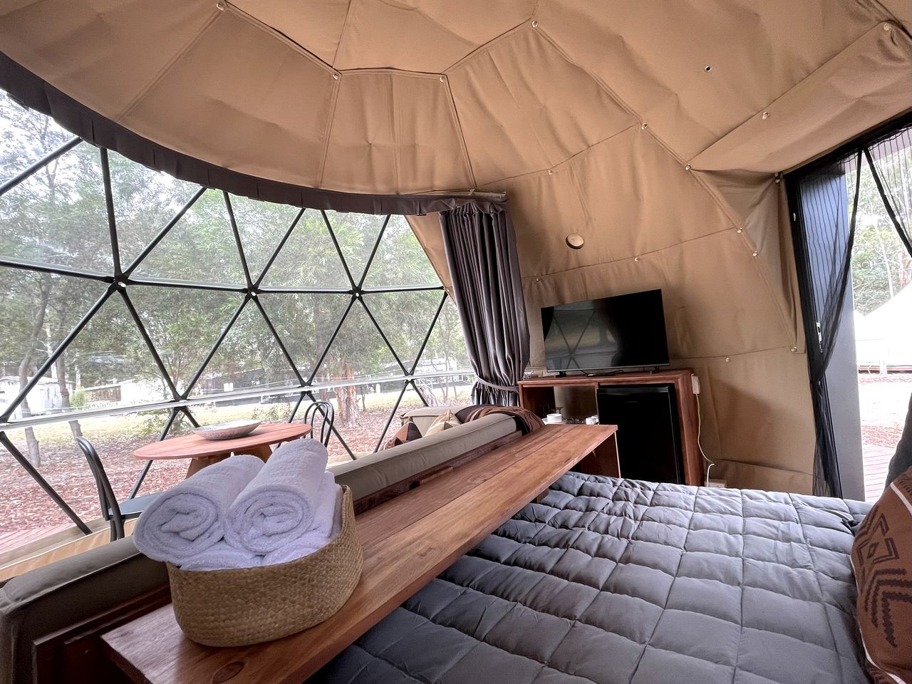 Charming Geo Dome for a Luxurious Glamping Experience in Yarra Valley, near Melbourne