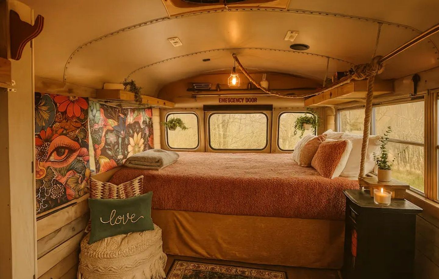 Whimsical Tiny House Retreat near the Ohio River in Kentucky’s Enchanted Forest