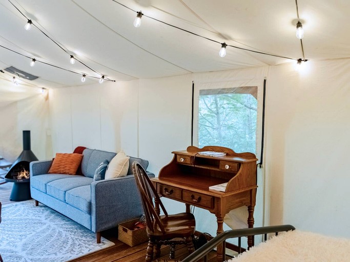 Safari Tents (United States of America, --, Tennessee)