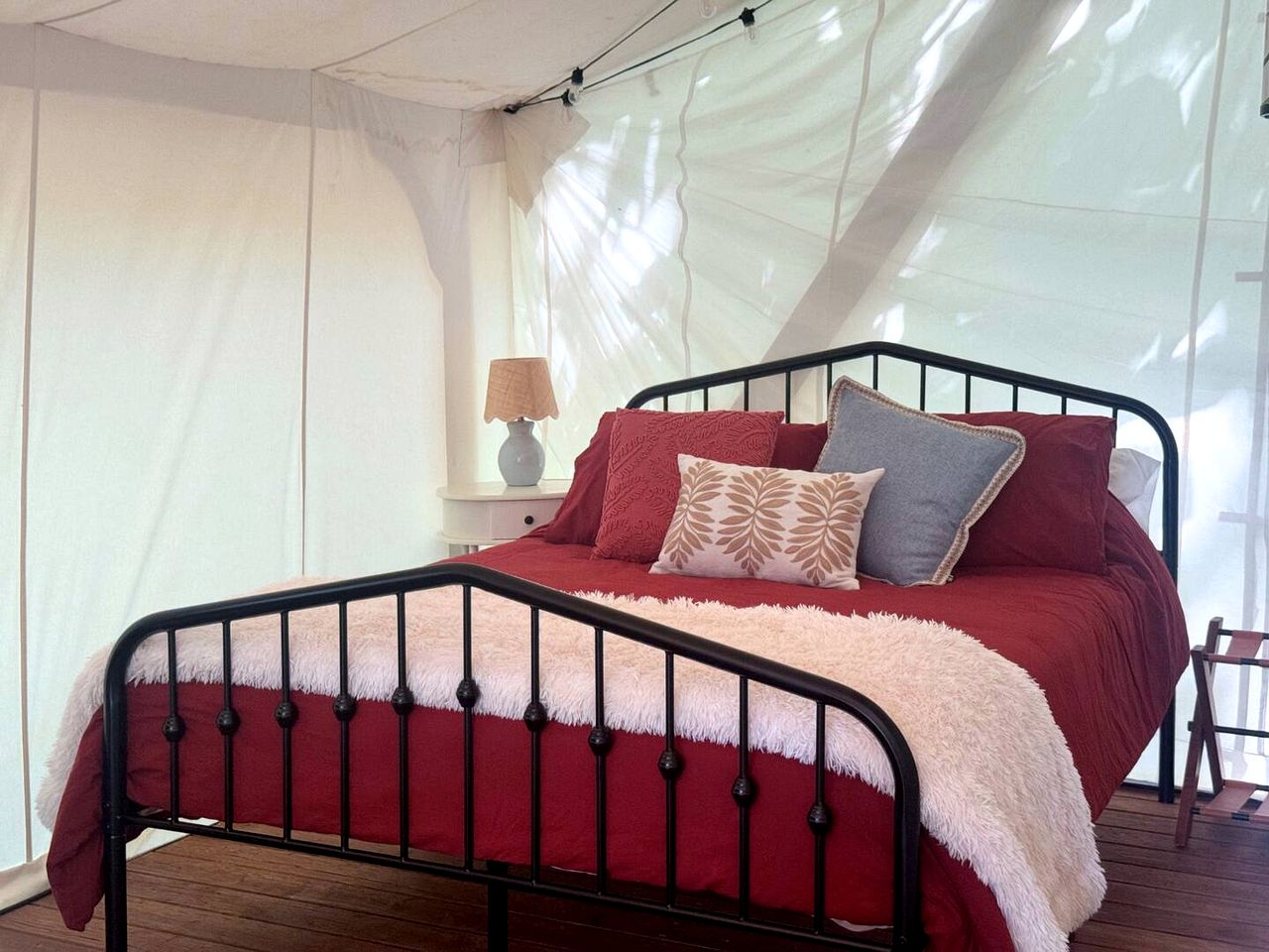 Enchanting Safari Tent Hideaway near the River and Mountains of Tennessee