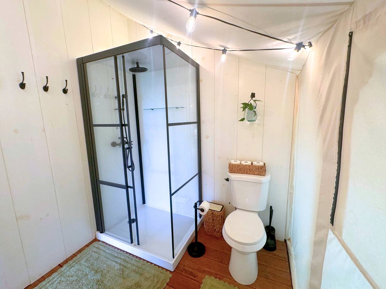 Enchanting Safari Tent Hideaway near the River and Mountains of Tennessee