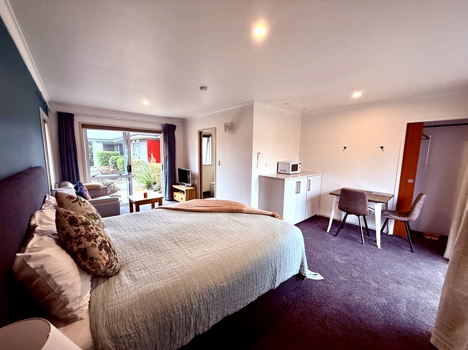 Vacation Rentals (New Zealand, Horopito, North Island)