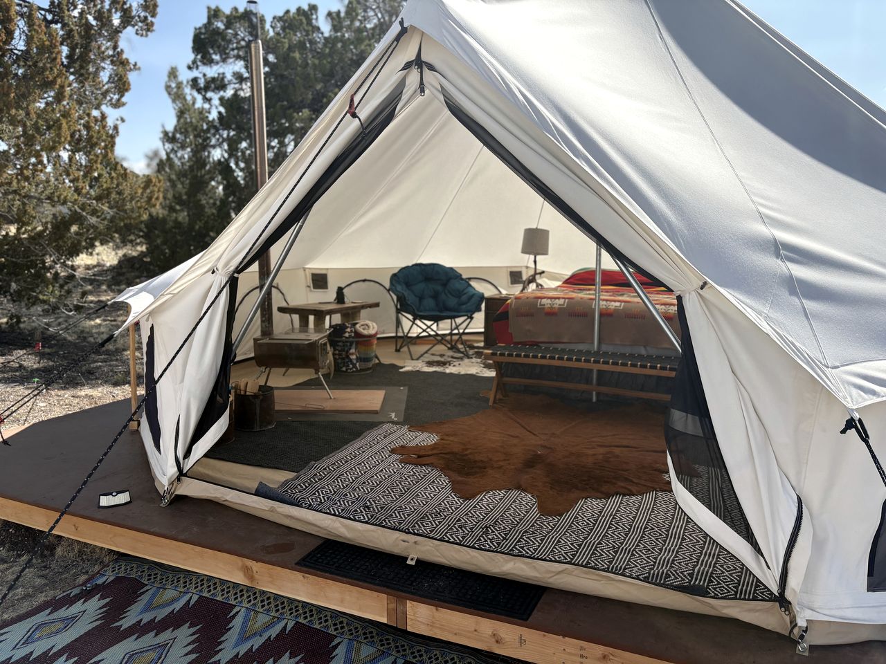 Secluded Luxury Glamping Camp with Safari-Style Dining near South Rim Grand Canyon, Arizona