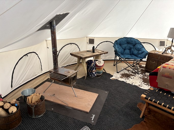 Safari Tents (United States of America, Monument Valley, Utah)