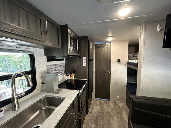 Caravans (United States of America, Mentone, Alabama)