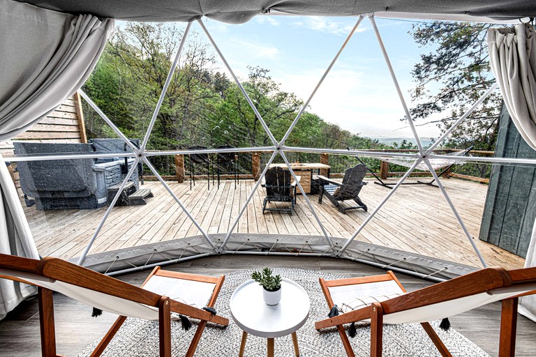 Domes (United States of America, Blowing Rock, North Carolina)