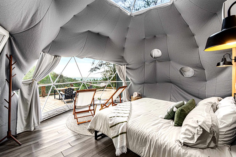 Domes (United States of America, Blowing Rock, North Carolina)