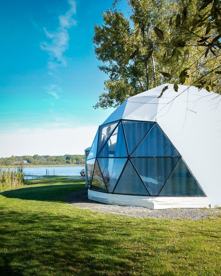 Domes (Canada, Deseronto, Ontario)