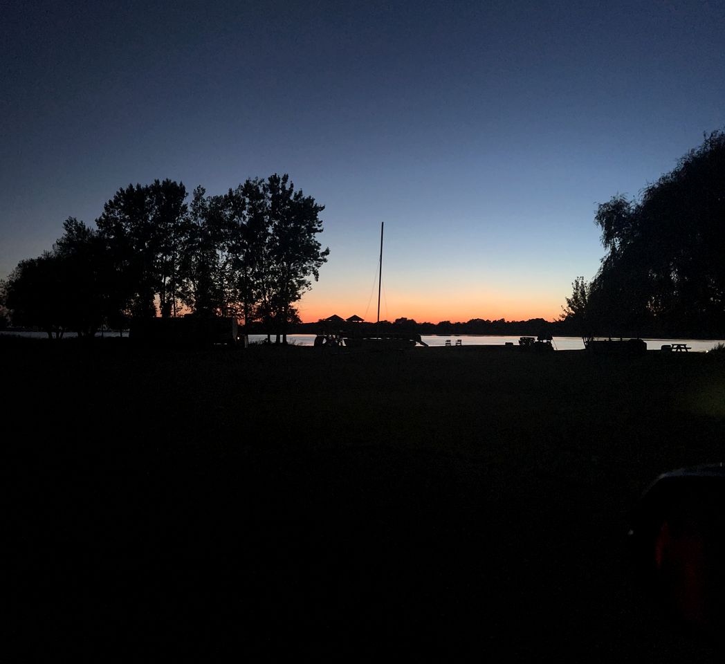 Stunning Dome on the Bay of Quinte for an Unforgettable Glamping Getaway near Deseronto, Ontario