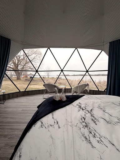Domes (Canada, Deseronto, Ontario)