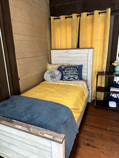 Cabins (United States of America, --, Texas)