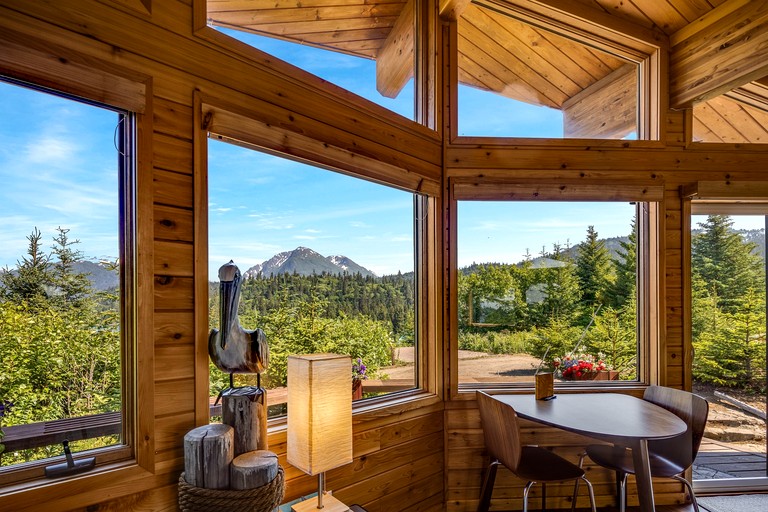 Cabins (United States of America, Halibut Cove, Alaska)