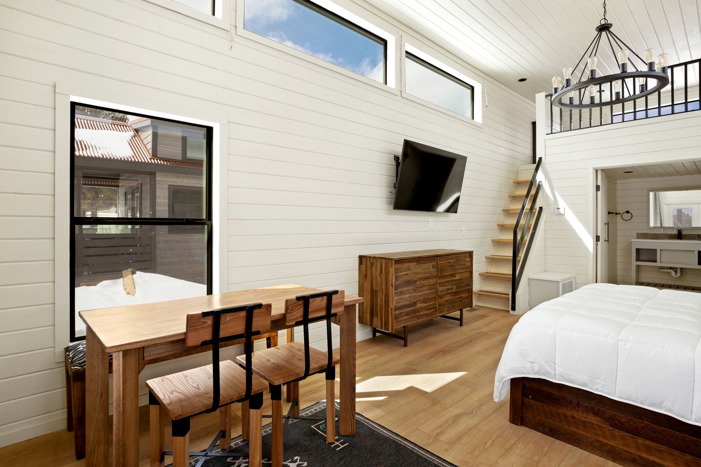 Cozy Cabin with Firepit and Trail Access near Downtown Flagstaff, Arizona