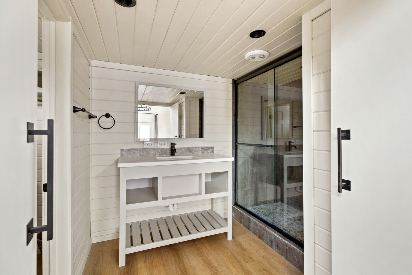 Cozy Cabin with Firepit and Trail Access near Downtown Flagstaff, Arizona