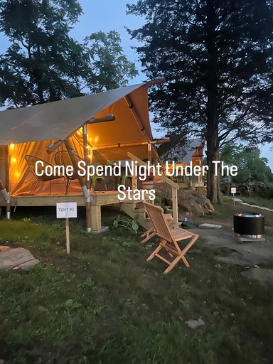 Safari Tents (United States of America, Portsmouth, Rhode Island)