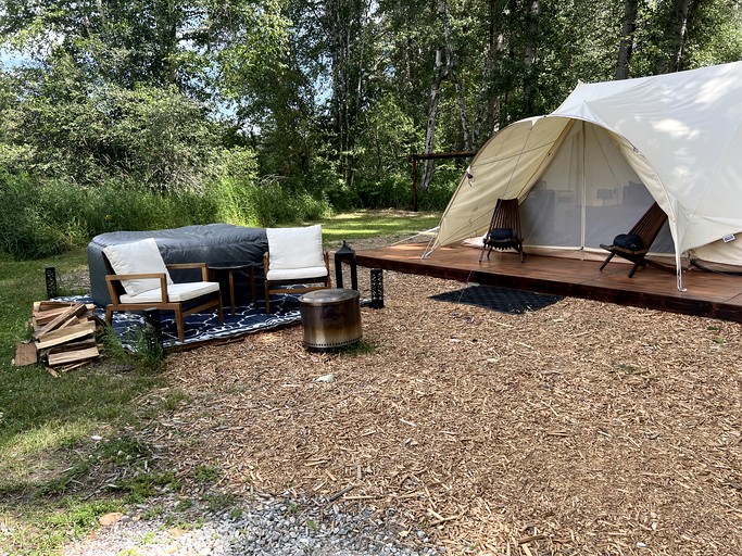 Bell Tents (United States of America, Sandpoint, Idaho)