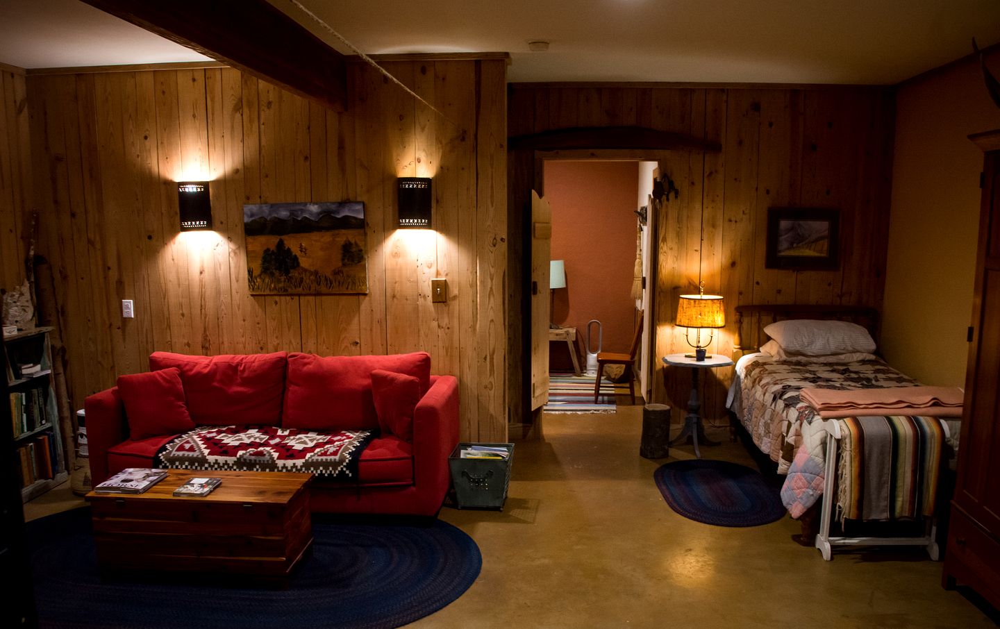 Cozy Ground Floor Suite in a Beautiful Farmhouse for a Unique Getaway in Afton, Virginia