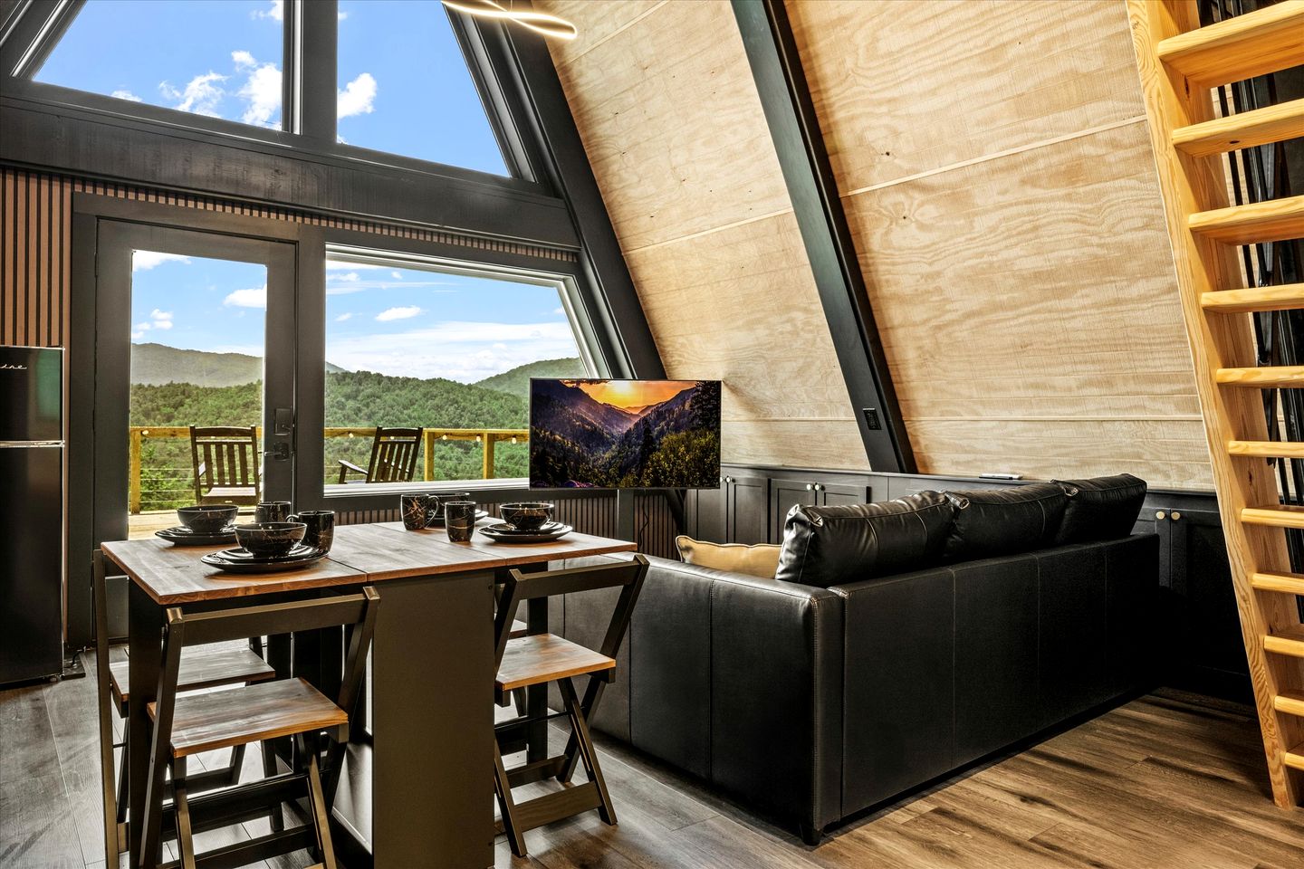 Modern A-Frame Cabin with Breathtaking Views of the Smoky Mountains, Perfect for Families or Groups