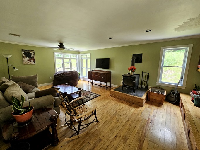 Cottages (United States of America, Hadley, New York)