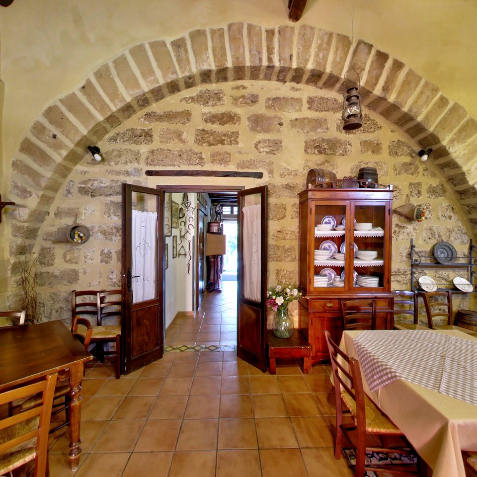 Luxurious Safari Tent on an Incredible Farmhouse Property for a Relaxing Glamping Getaway in Trapani, Italy