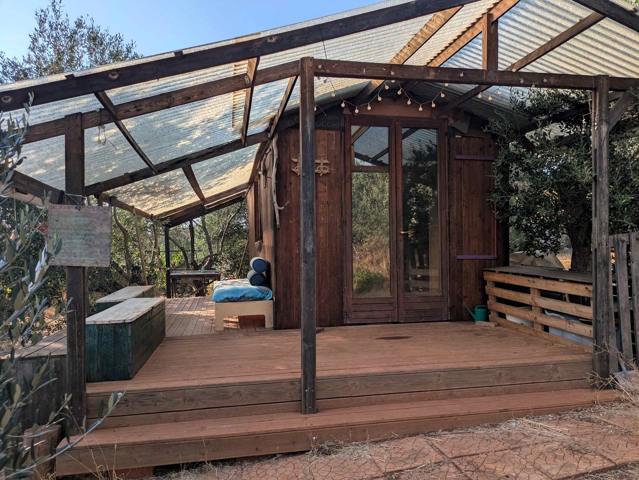 Tiny Houses (Italy, --, --)