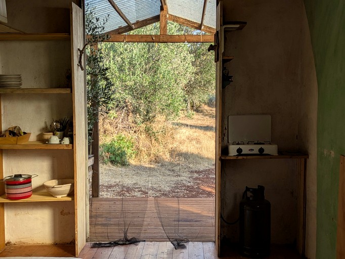 Tiny Houses (Italy, --, --)