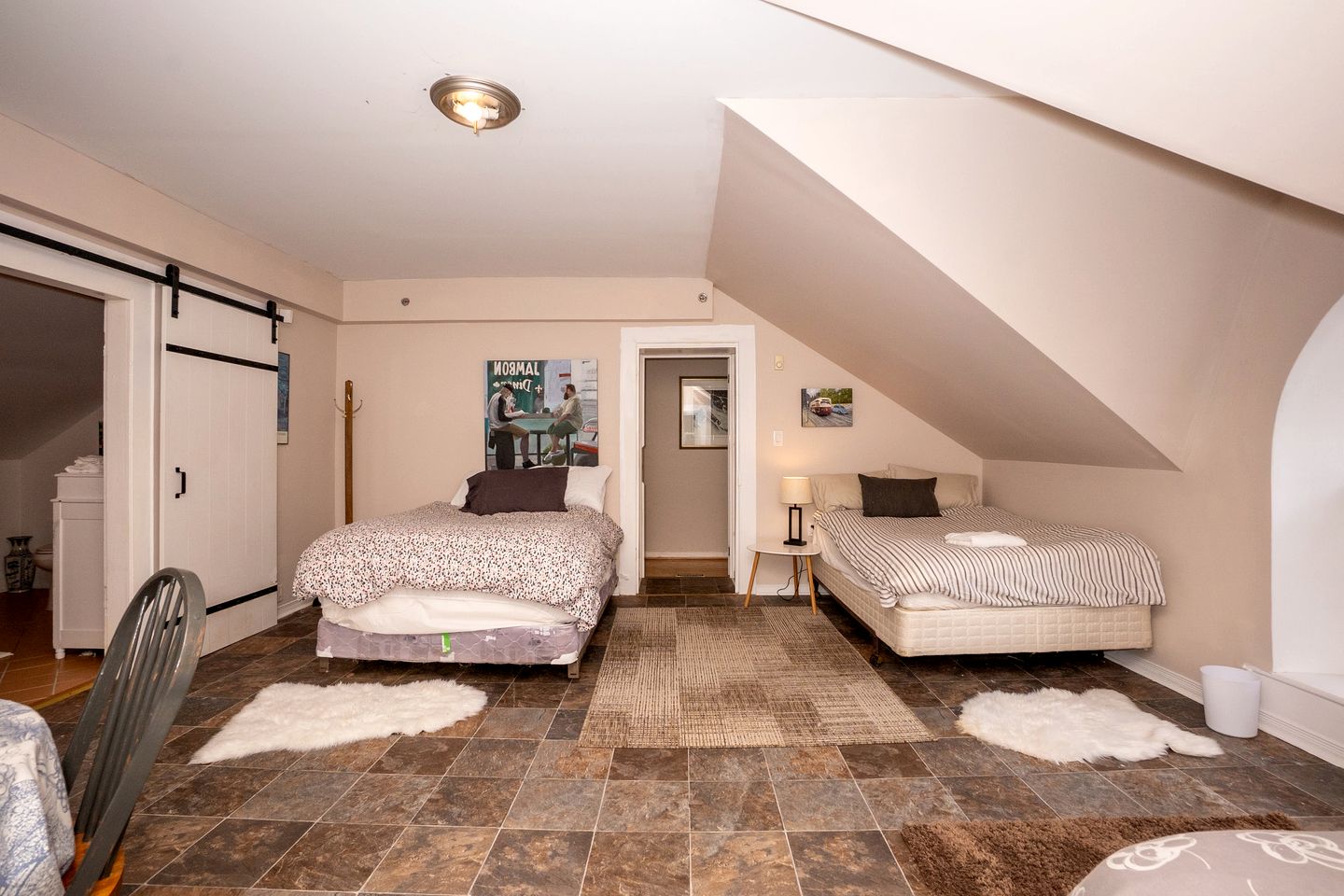 Incredible Multi-Unit Retreat for Large Groups with Amazing Resort-Style Amenities near Gravenhurst, Ontario