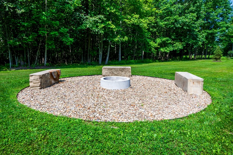 Cabins (United States of America, Madison, Ohio)