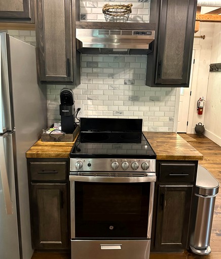 Cabins (United States of America, Madison, Ohio)